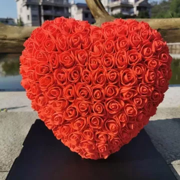 Szív rózsákból